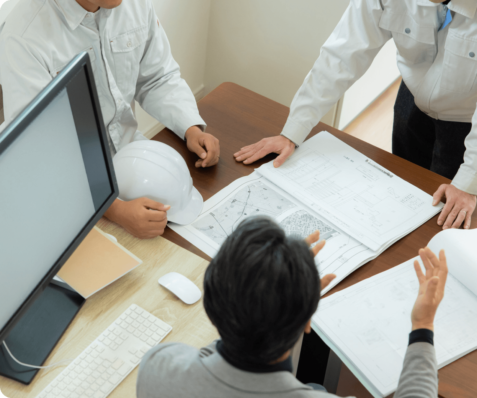 社内エンジニアが設計する、現場に合わせた柔軟な変圧器